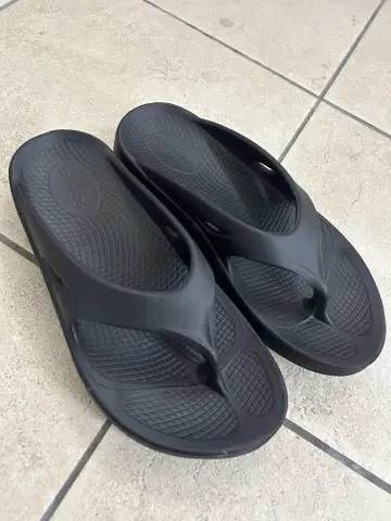 OOFOS 우포스 리커버리 샌들
