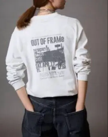 [ 새상품급 ] 프레임워크 OUT OF FRAMe 프론트 로고 T