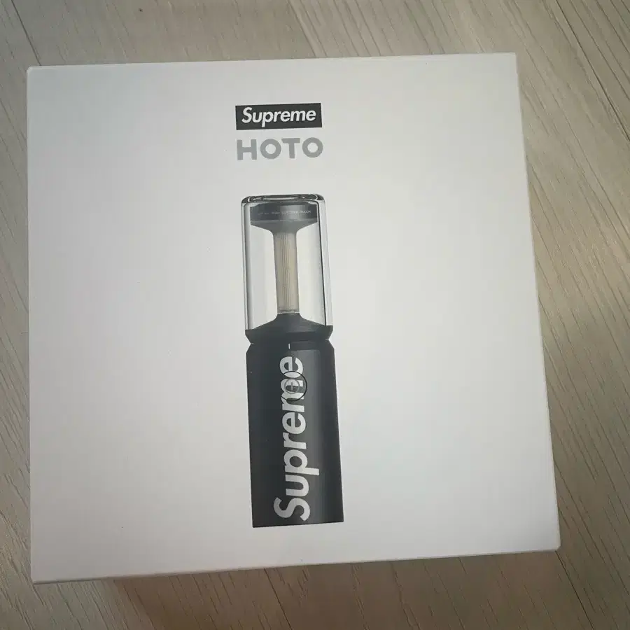 Supreme HOTO Camp Light　シュプリーム Supreme HOTO Camp Light (FW25) - $68