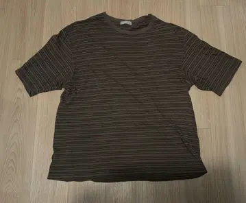 confect 컨팩트 보더 T셔츠