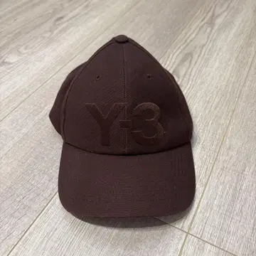 Y-3 x adidas 사진을 보시고 구매 검토 부탁드립니다
