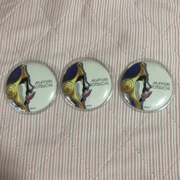 BLEACH 쿠로사키 마유리 캔뱃지 3개 세트