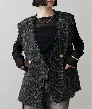 LARUTA 트위드 베스트
