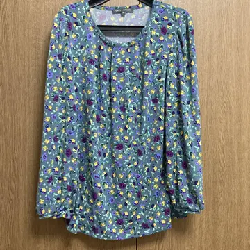미사용 새상품 LAURA ASHLEY 로라 애슐리 꽃무늬 블라우스