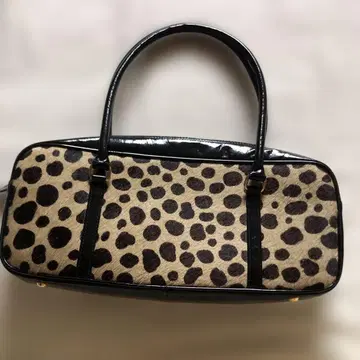 레리안 핸드백 송치 새상품급