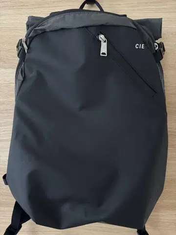 CIE 블랙 백팩 백팩
