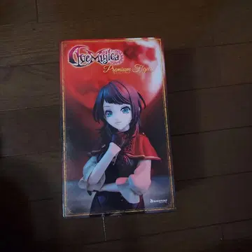 Liz Muilica Premium Figure