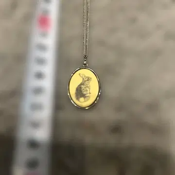 BARLOW 펜던트 목걸이