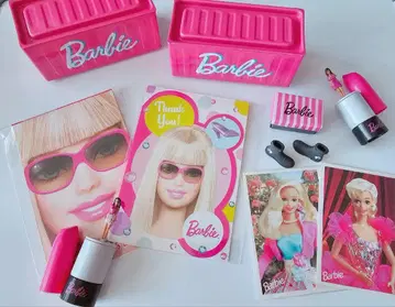 일본 미발매 65주년 기념 콜라보 Barbie x miniso 컨테이너