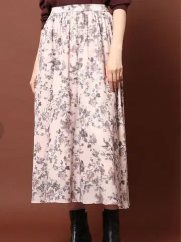 빈티지 플라워 스커트 드레스트라이아