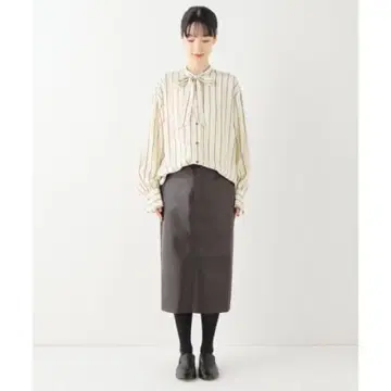 새상품 이에나 IENA 인조 가죽 타이트 스커트 블랙