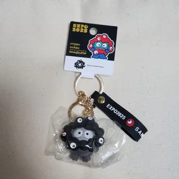 오사카 만박 산리오 블랙 미야쿠미야쿠 한교동