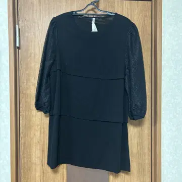 블랙 레이스 7부 소매 튜닉
