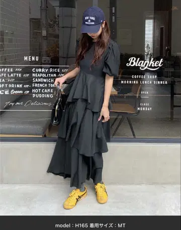 랜덤 밑단 티어드 원피스