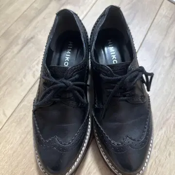 히미코 레이스업 슈즈