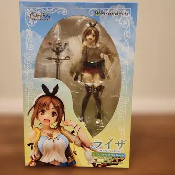 Wonderful Works 라이자 1/7 스케일 피규어
