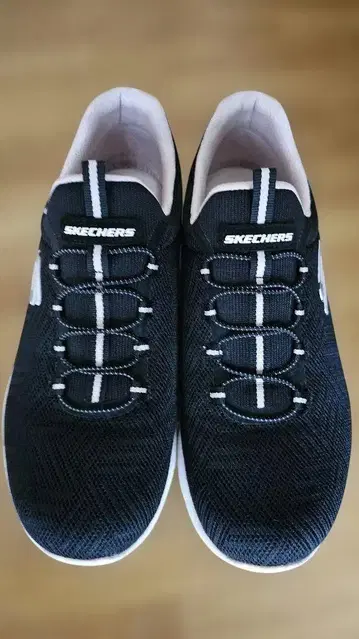 SKECHERS 메모리폼 26cm 초경량 1회 착용 컨디션 최상