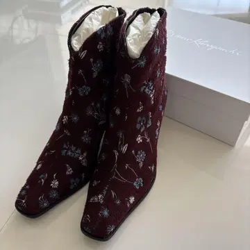 새상품 마메쿠로구치 Floral Jacquard Boots 24.5