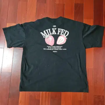 오버사이즈 T셔츠 MILKFED