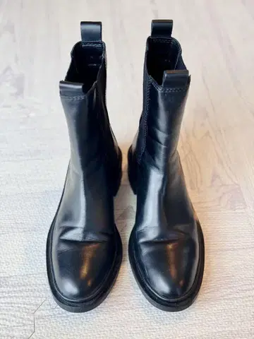 ZARA 자라 블랙 사이드 고어 부츠