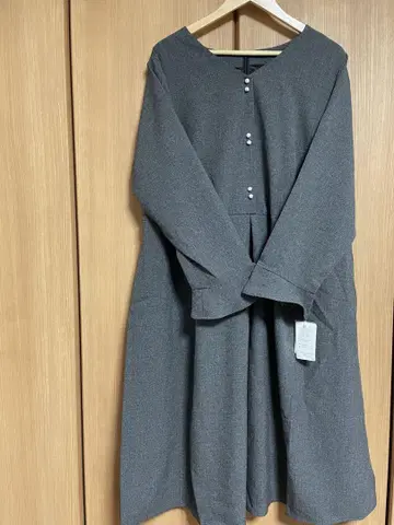 스마일랜드 미사용 새상품 소매 플레어 원피스 그레이 6L