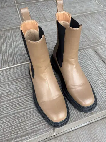 어반 리서치 숏부츠
