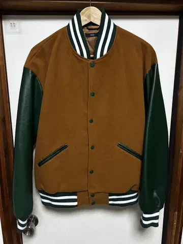 바시티 자켓 TESS 컬러 브라운 x 그린 사이즈 M