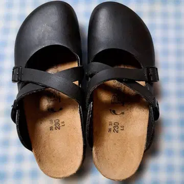새상품급 BIRKENSTOCK(두리안) 사보 샌들 23.0 사이즈 블랙