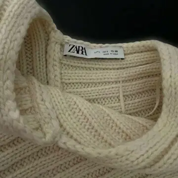 ZARA 리브 니트 판초