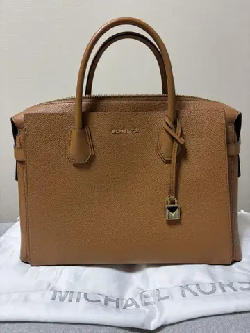 MICHAEL KORS 브라운 가죽 토트백