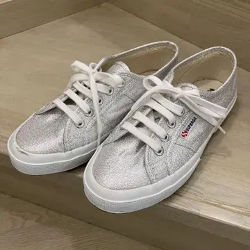 SUPERGA 스페루가 실버 라메 스니커즈 36