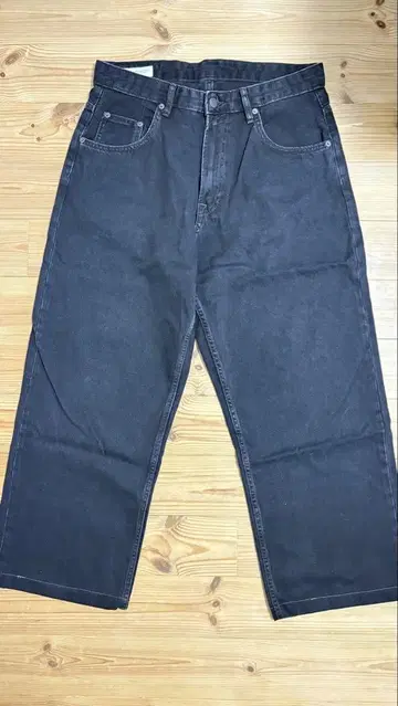 ZARA 배기 데님