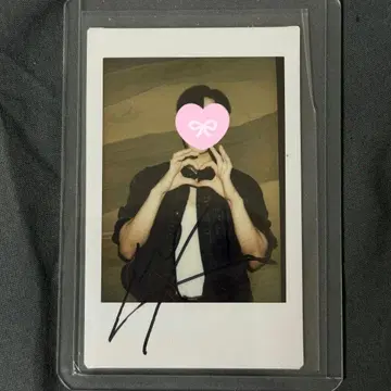 WEi 준서 폴라로이드