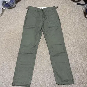 ENGINEERED GARMENTS 워크 팬츠 올리브 그린
