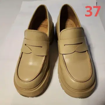 CAMPER Milah 로퍼 37 베이지