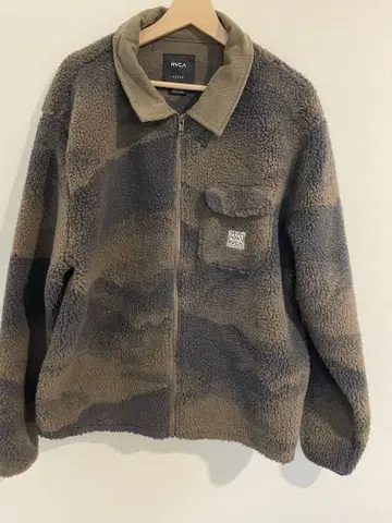 RVCA 보아 자켓