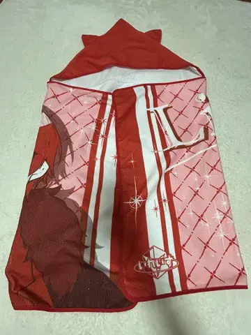 이레이스 리우라 후드 부착 타월 빨간색