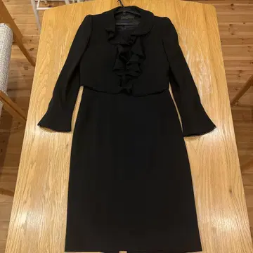 새상품급 INGNI 상복