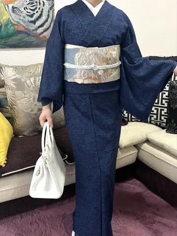 본쪽 염색 코몬 미츠코시