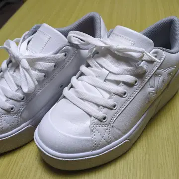 DC 여성용 스니커즈 통굽 23cm
