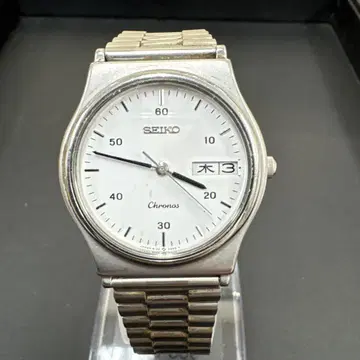 레어 부동 세이코 크로노스 SS QZ 빈티지 8123-6380