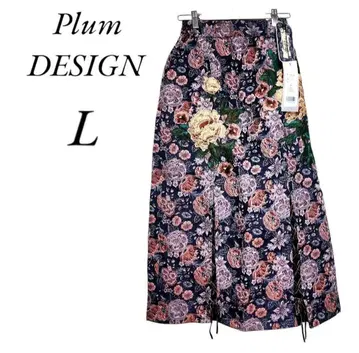 Plum DESIGN 레이스업 플라워 자카드 타이트 스커트 L 꽃무늬