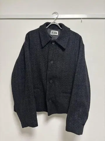 DEMA 다크 그레이 자켓