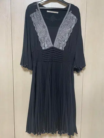 오즈온 플리츠 원피스