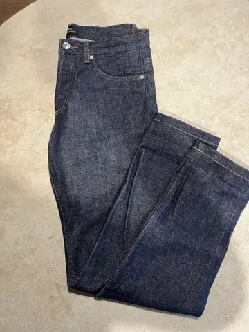 [ A.P.C ] 스트레이트 데님