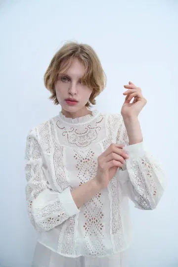 ZARA ZW COLLECTION 로맨틱 자수 블라우스 L 사이즈