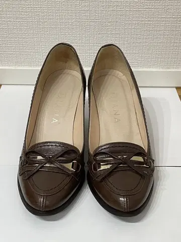 DIANA 펌프스 22cm 브라운 트레디셔널 계열