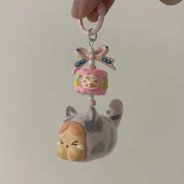 Crybaby Wild But Cutie 키링 키체인
