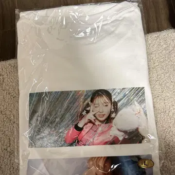 요시카와 아이 굿즈 사진 T셔츠 L 사이즈