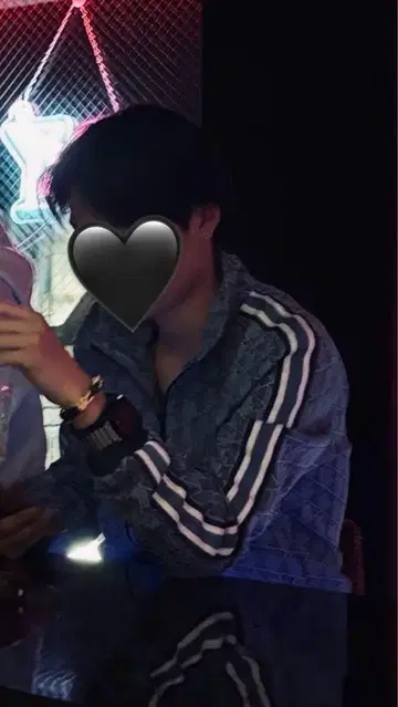 LACOSTE 기하학 패턴 저지 M 사이즈